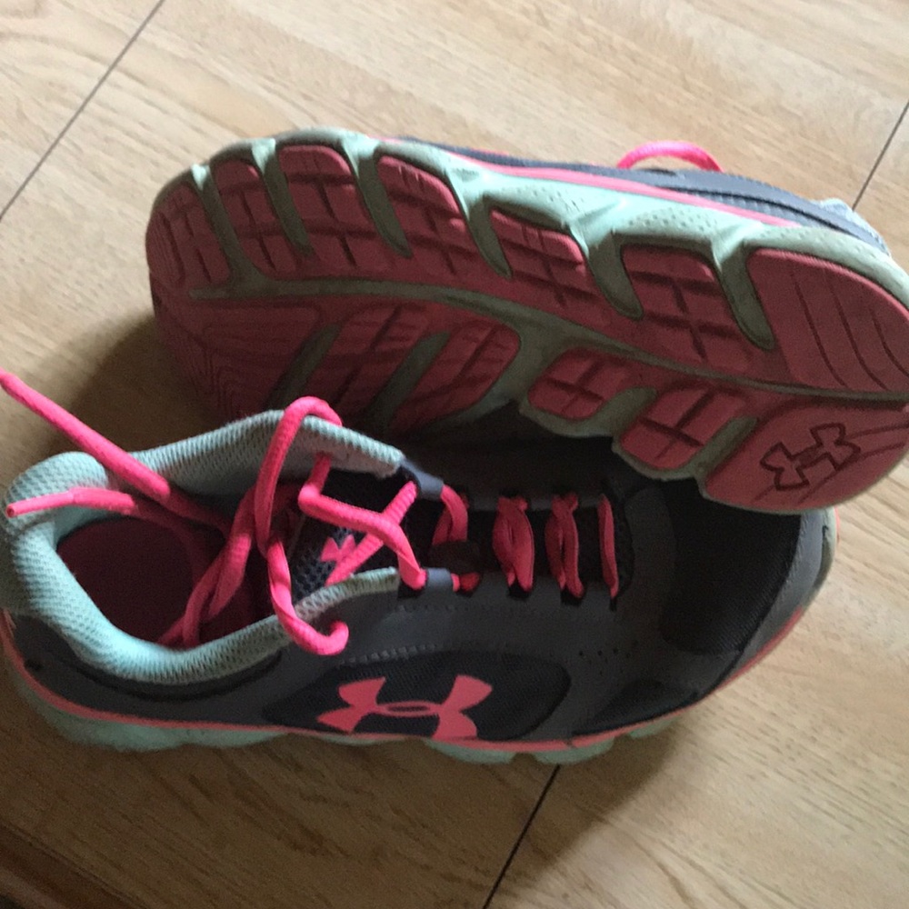 Girl’s Under Armour shoes.